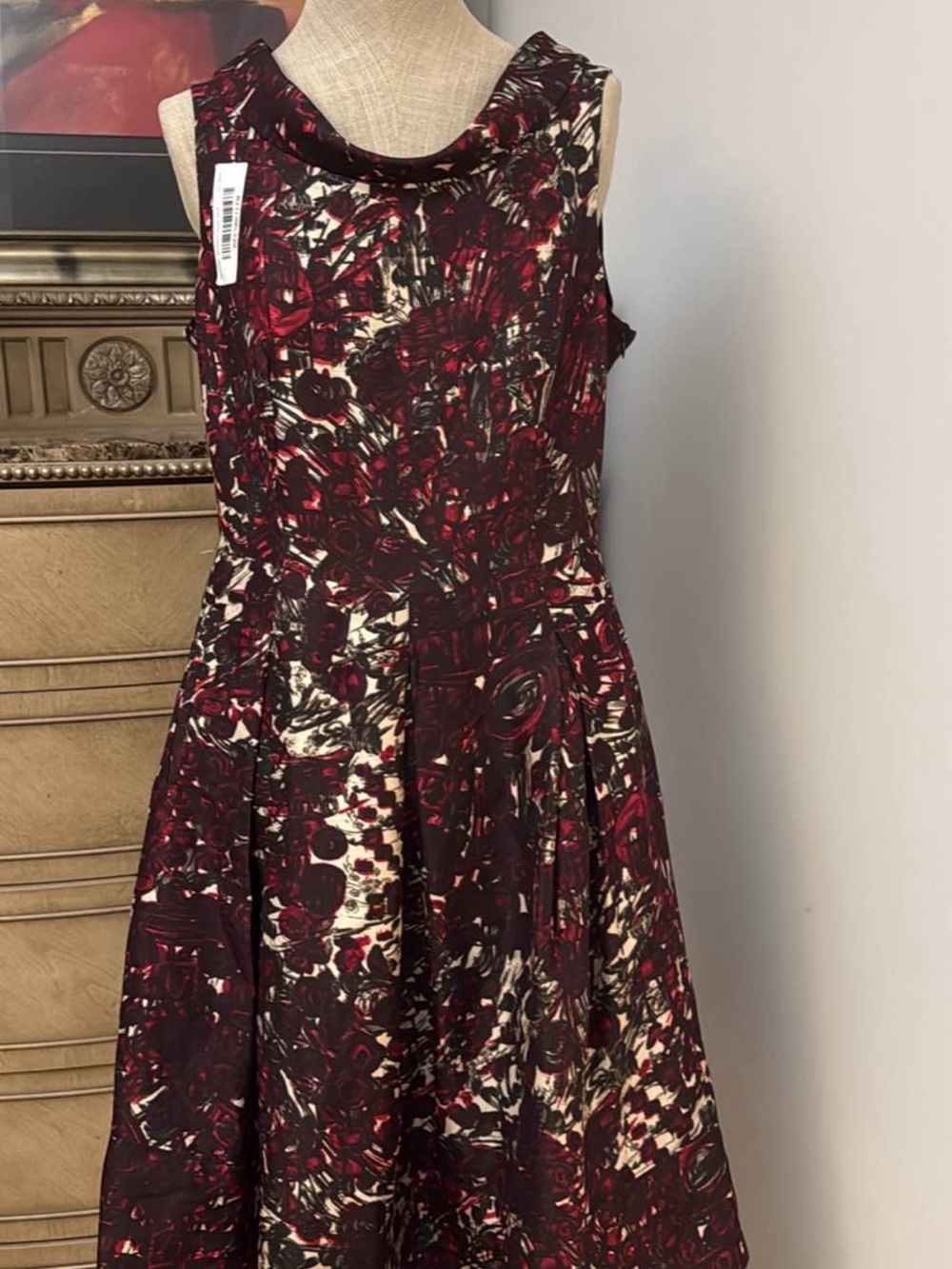 Sleeveless Burgundy Floral Print Midi Dress with Cream Accents